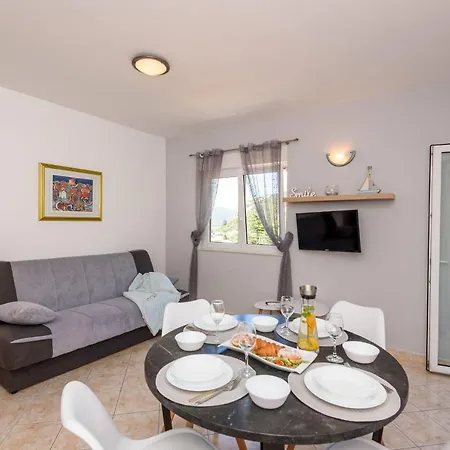 Bjelis Apartament Klek