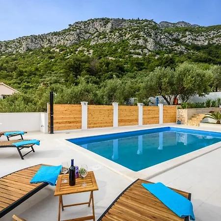 아파트 Bjelis
