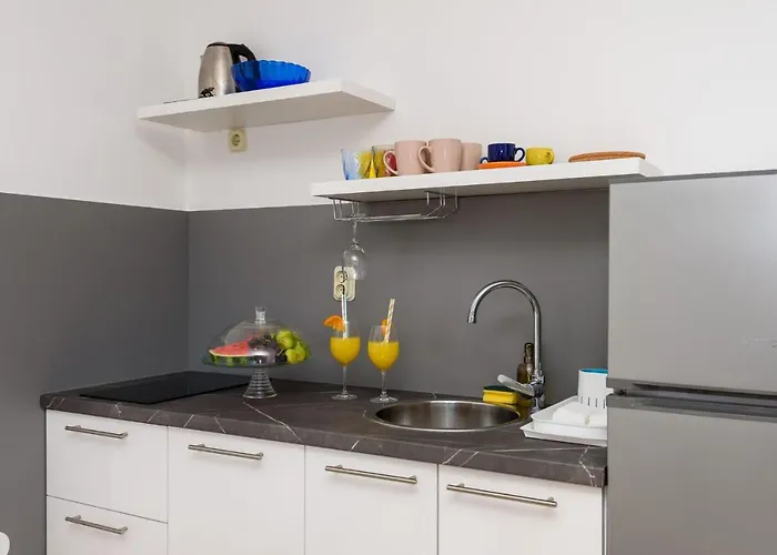 Bjelis アパート クレック