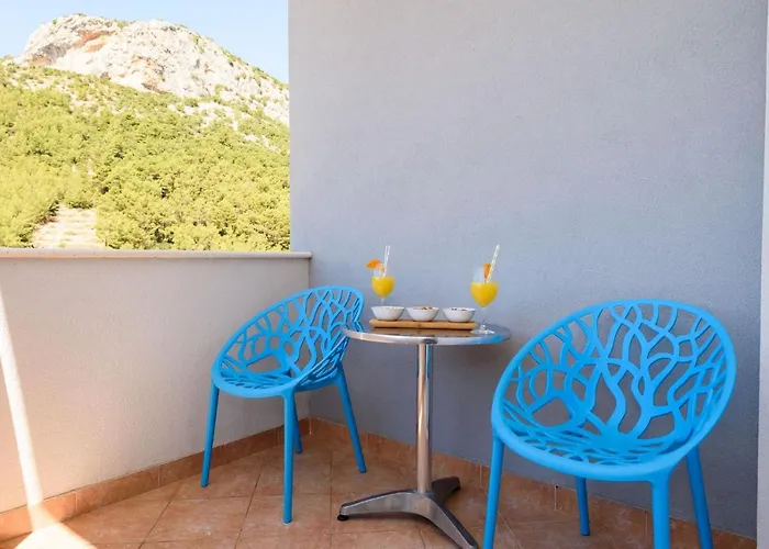 Bjelis * クレック